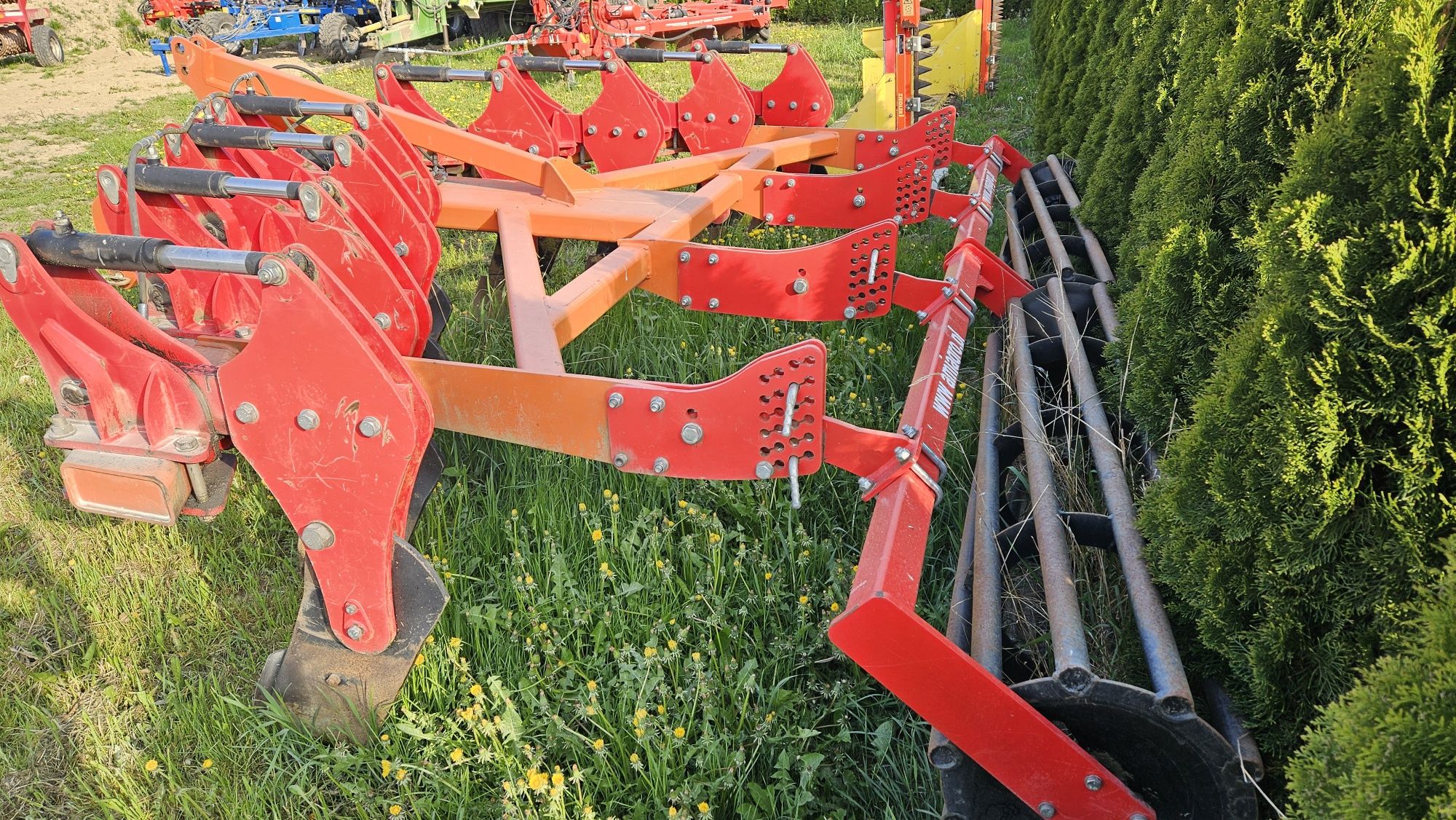 Głębosz 4 metry 2019 rok,Pług dłutowy AMJ-Agro