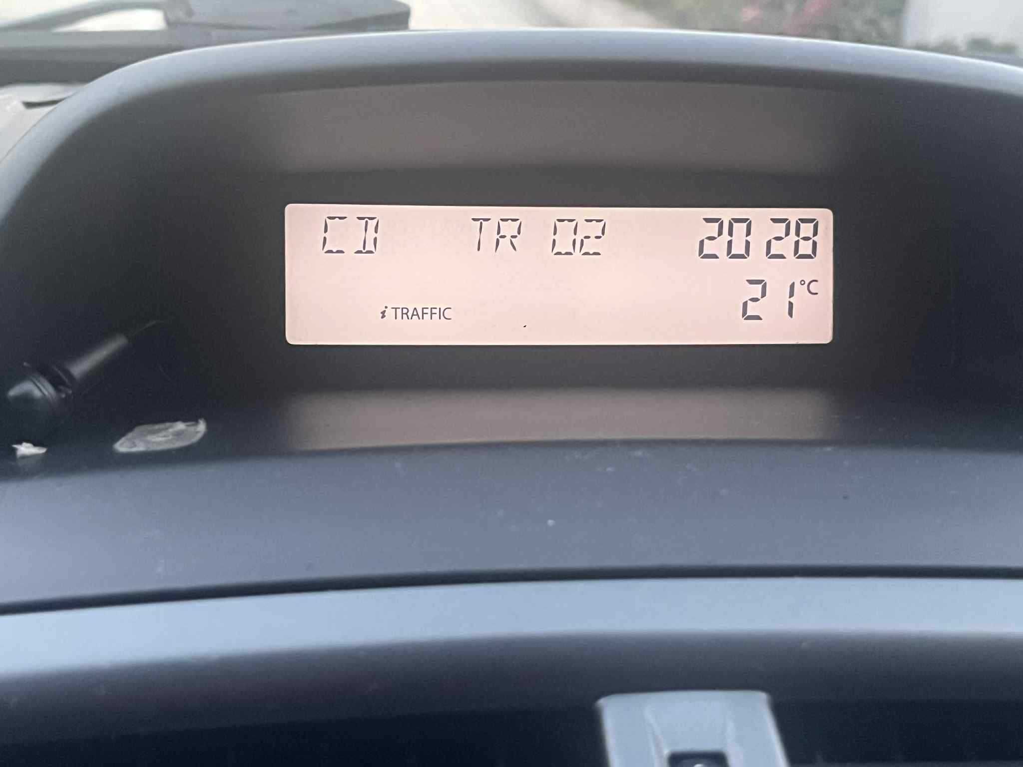 Vendo Renault Megane Carrinha 1.5 DCI Inteira para Peças ou Reparação