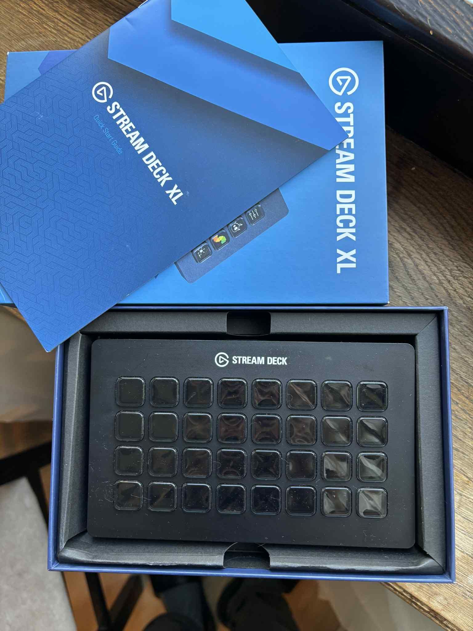 Sprzedam Streamdeck XL