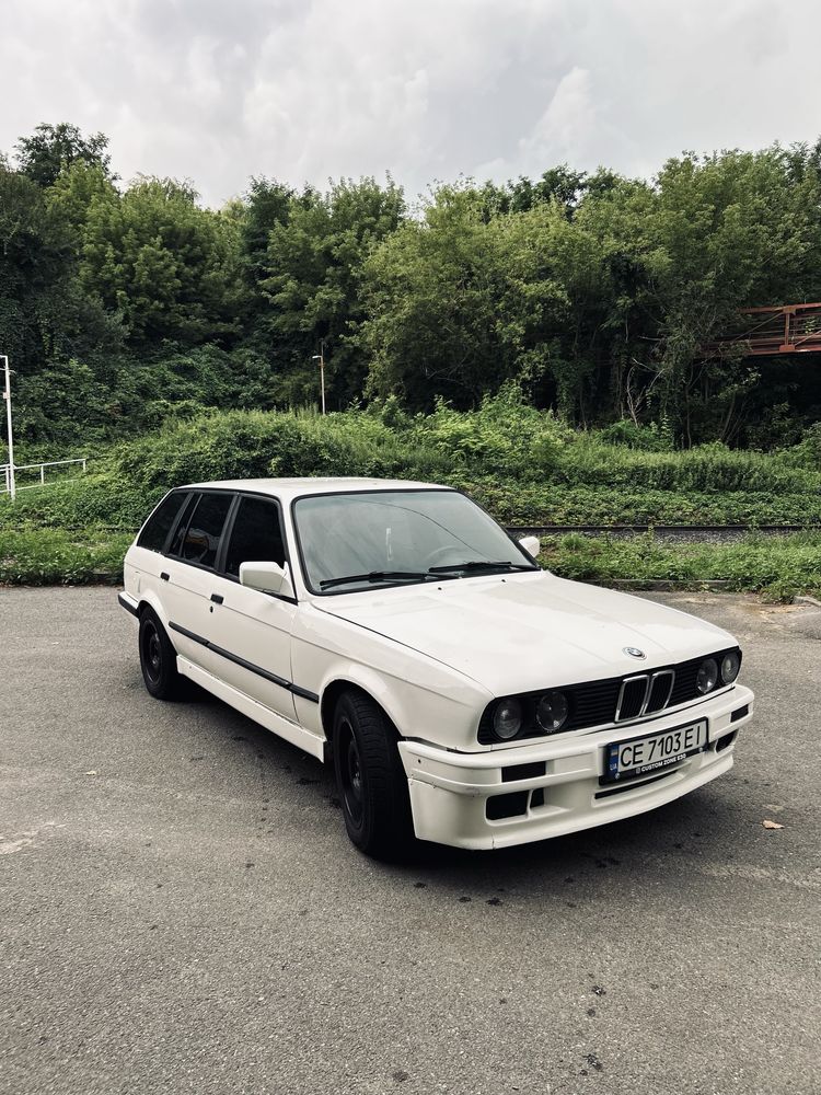 BMW e30 touring/БМВ е30