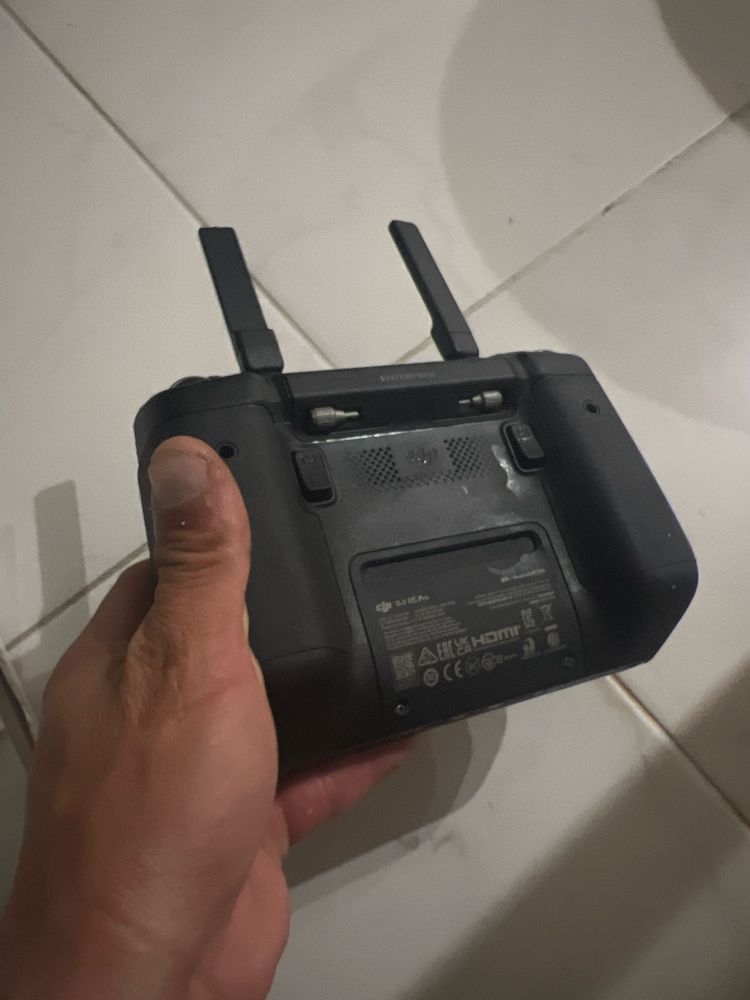 Продається пуль керування dji rc pro