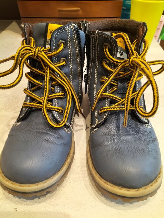 Buty na zimę dla chłopczyka