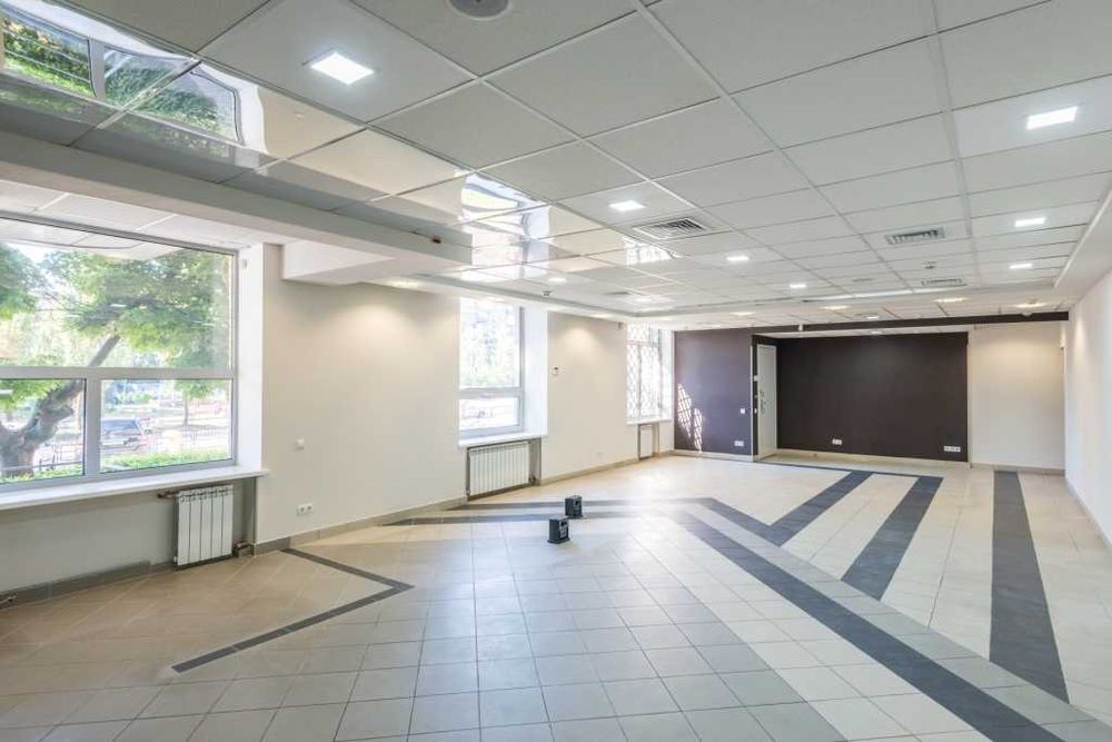 Оренда 180 м  на  1 поверсі  офісного центру INOX