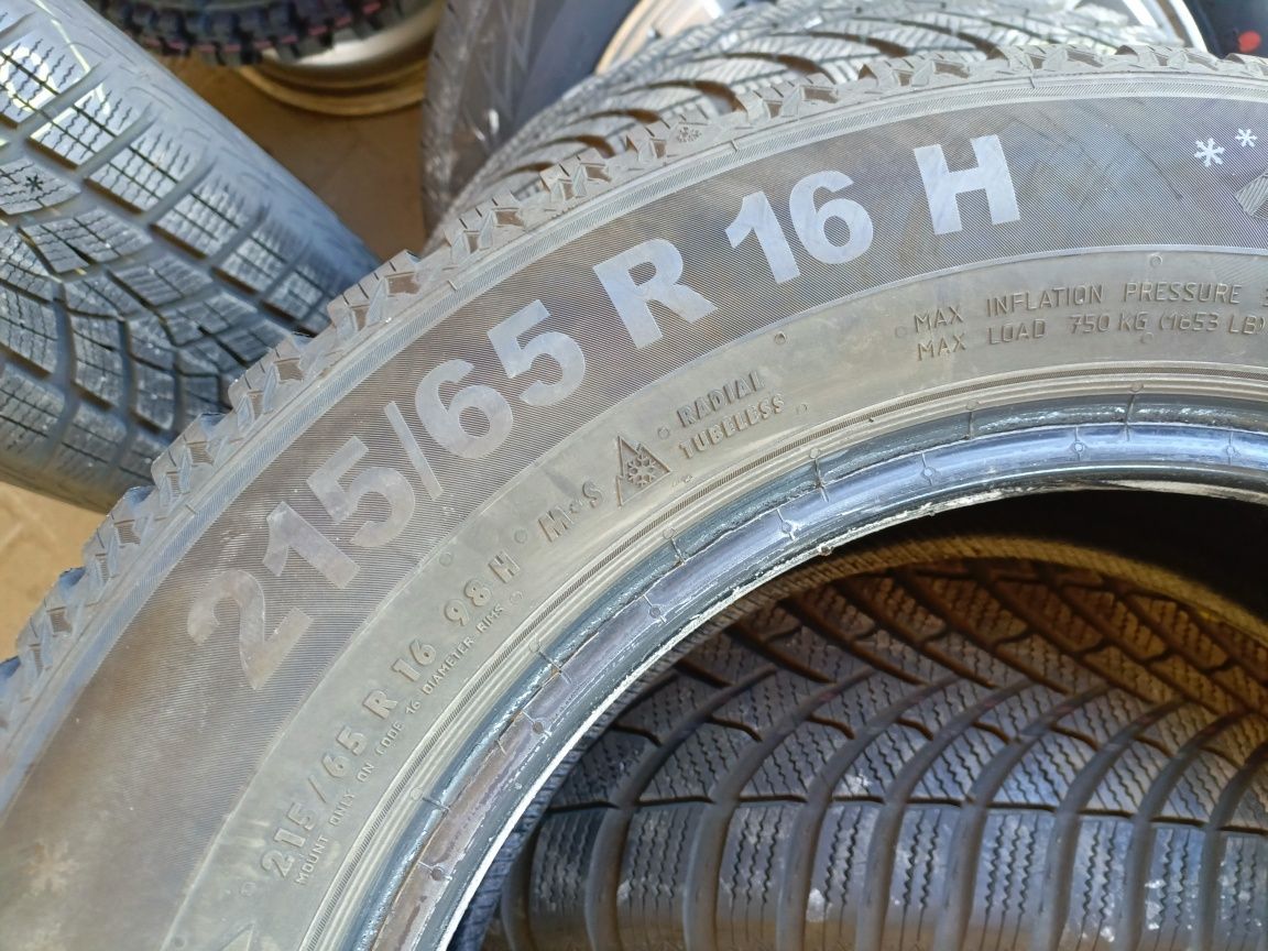 Opony zimowe 215/65/16 semperit 4 sztuki 2021r