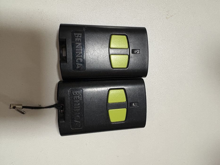 Piloty do sterowania