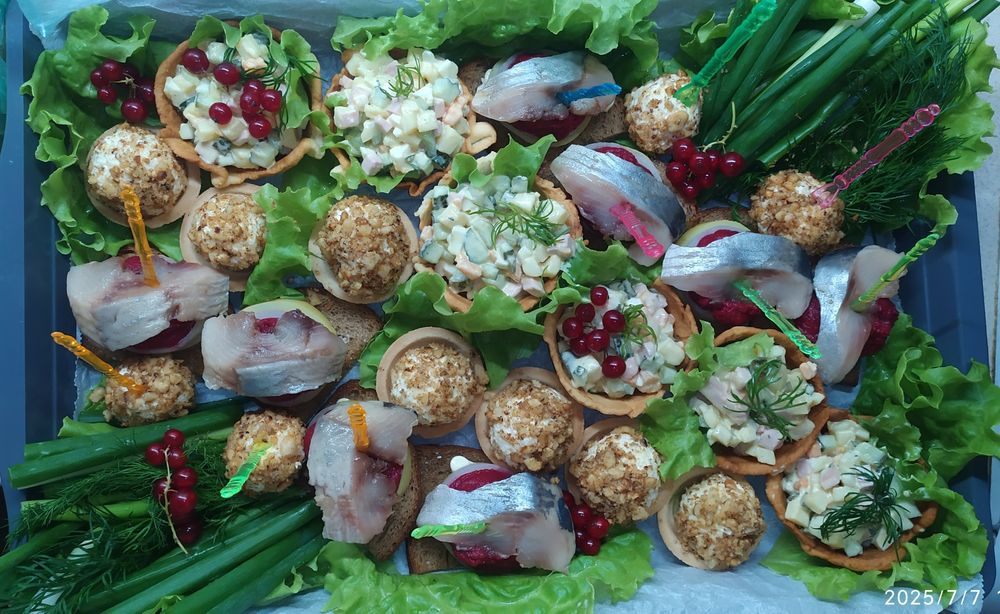 Домашние замороженные полуфабрикаты, готовая еда и выпечка