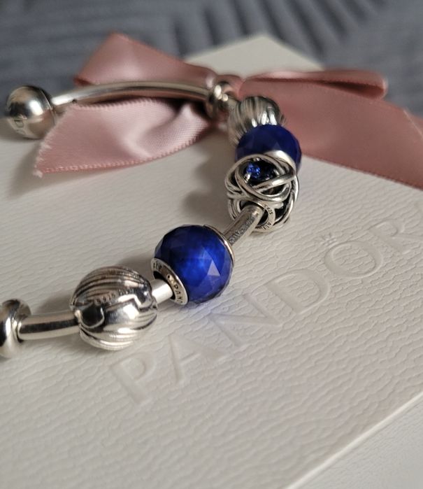 Pandora bransoletka bangle otwarta + 1x charms 2x fasetka 2x klips