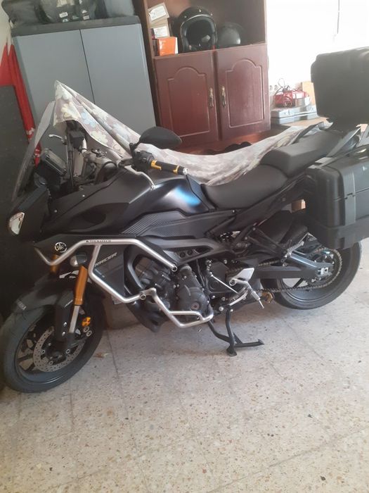 Vendo Yamaha traser 900