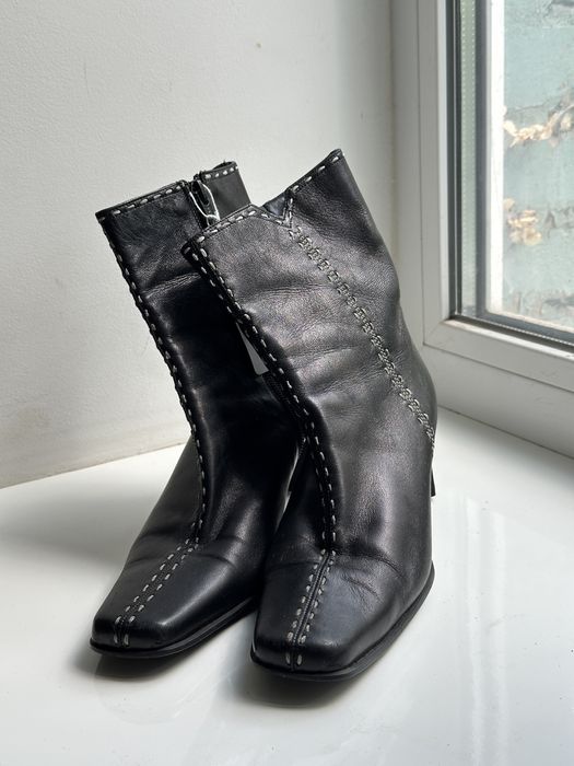 Чорні шкіряні черевики