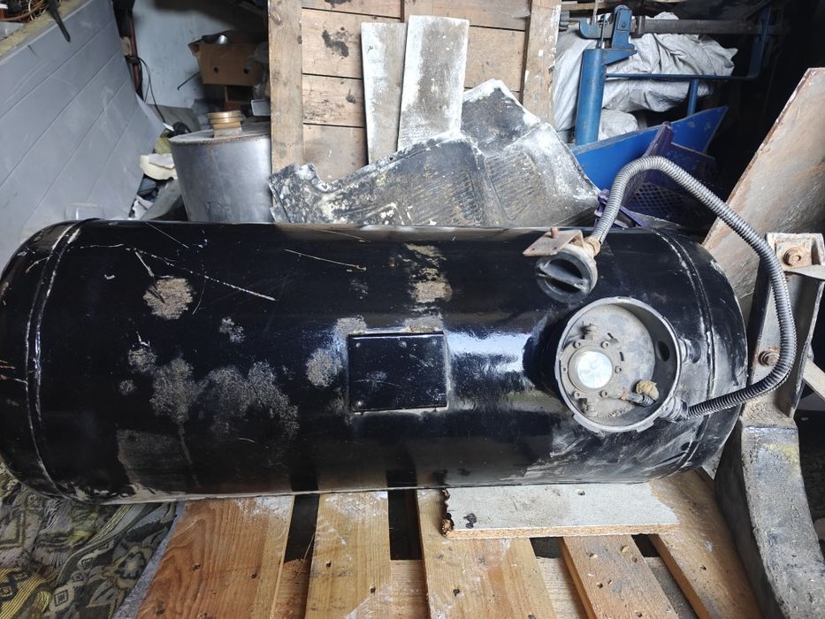 Продам балон газовий 90л,с газом 3000гр