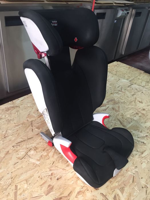 Cadeira Auto 2/3 Kidfix II BRITAX