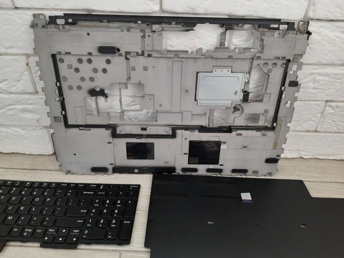 Lenovo ThinkPad P72/P73 запчастини, розборка