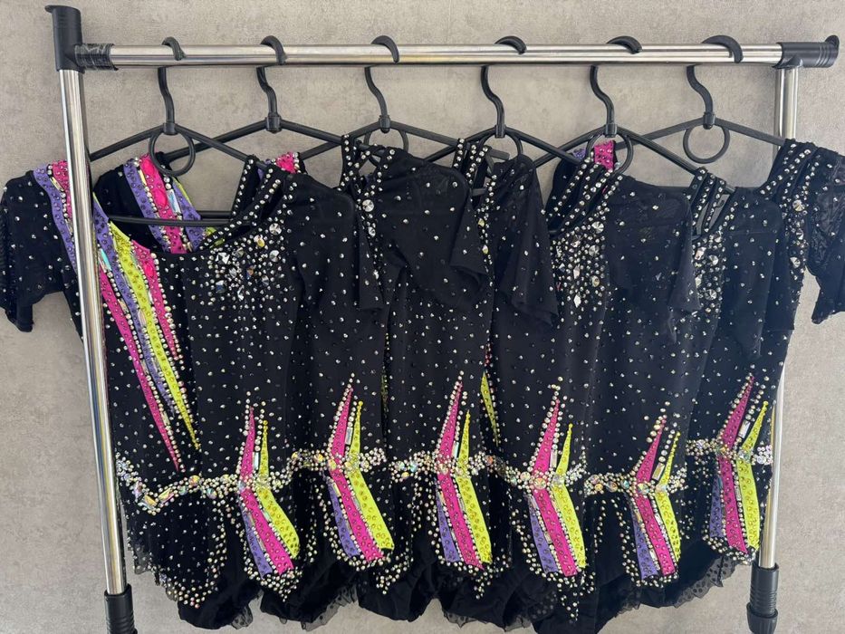 Купальники для художньої гімнастики