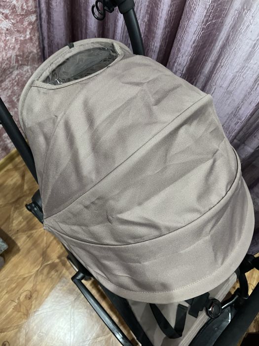 Коляка прогулянкова Yoya