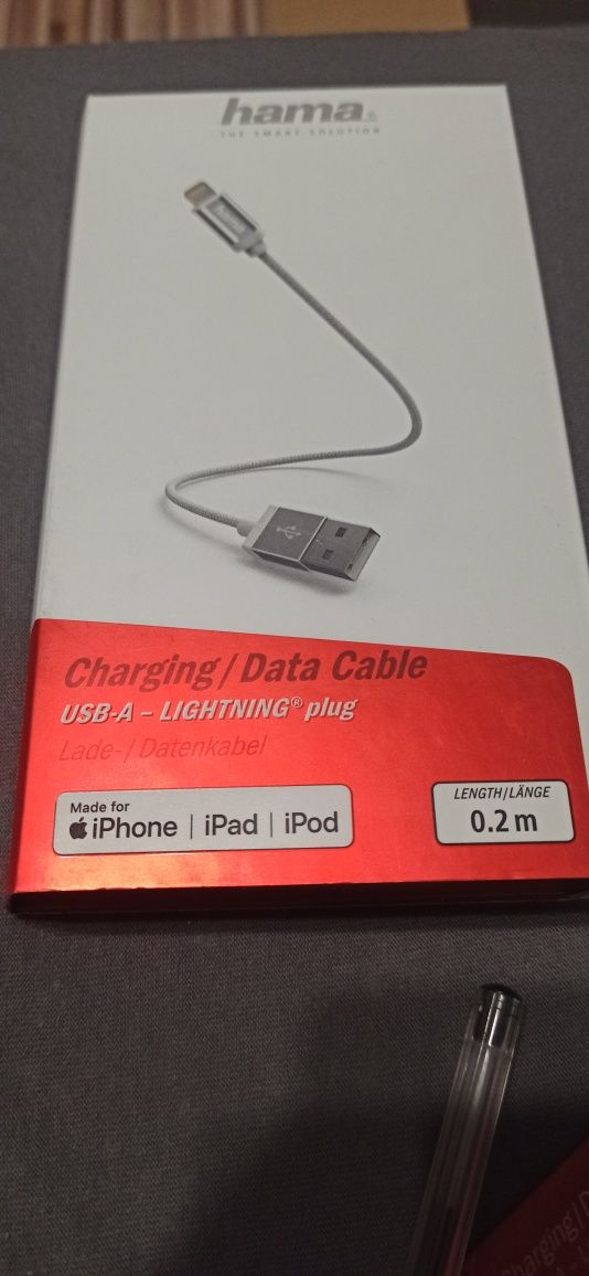 Kabel lightning do ładowania oraz przesyłu danych