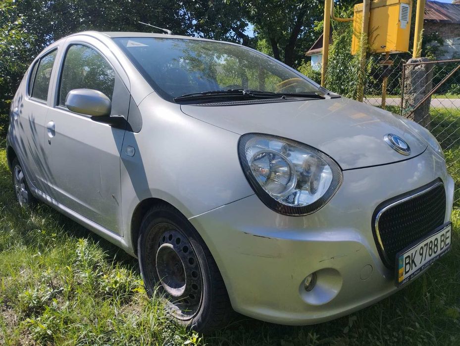 Geely lc panda маленьке та дуже зручне авто