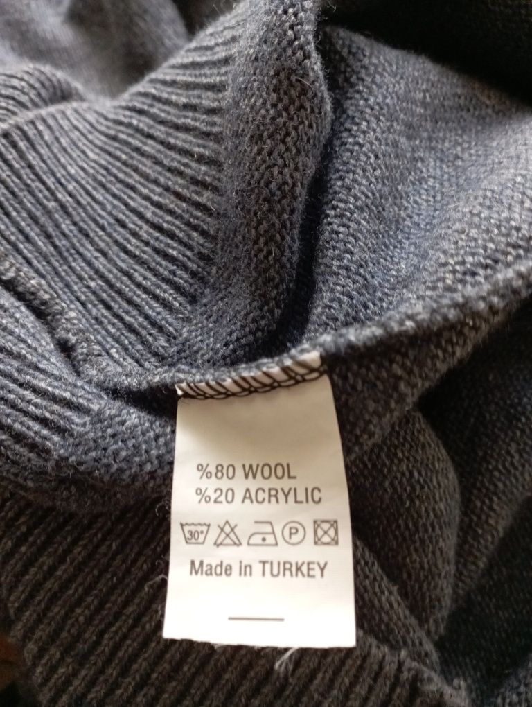 Чоловічий теплий светр,розмір50-52
