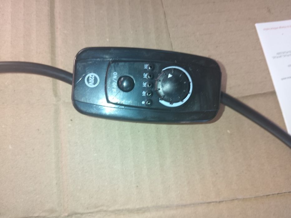 Електроніж пасічний з регулятором 220 в