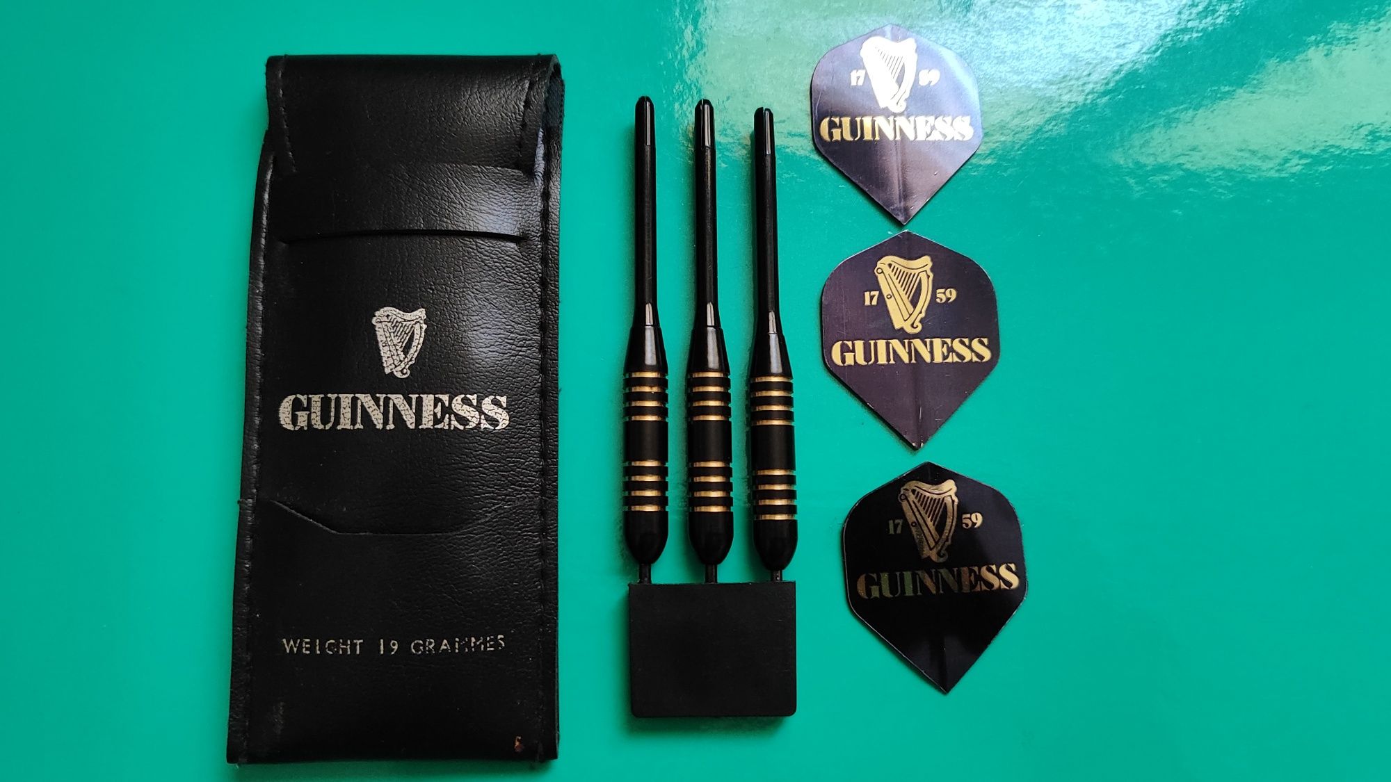 Lotki dart Guinness 19g Vintage ze skórzanym etui