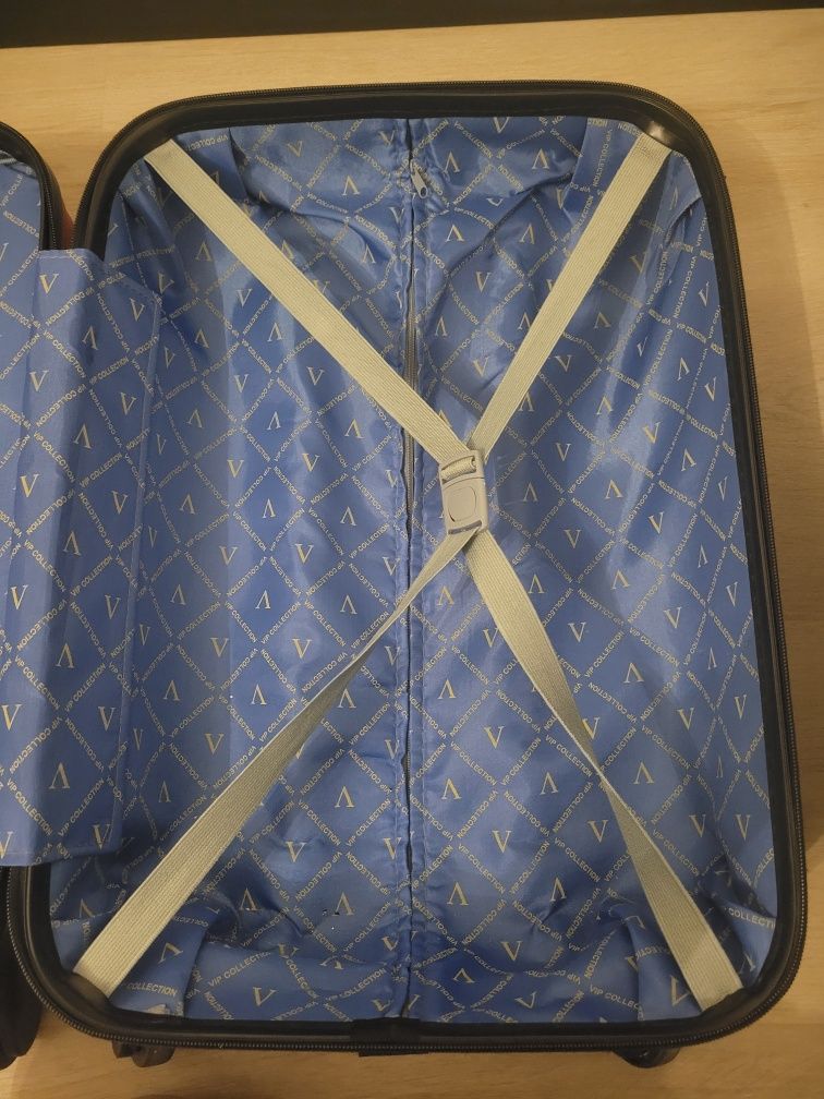 Walizka kabinowa VIP collection