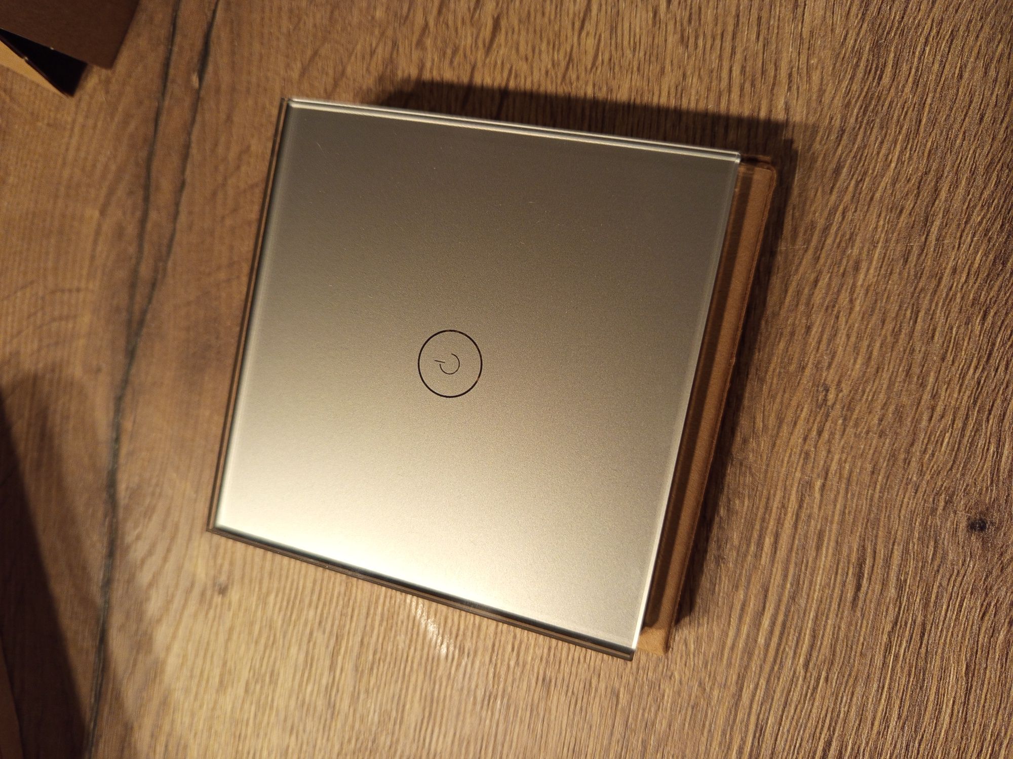 Dotykowy włącznik pojedynczy Smart Home