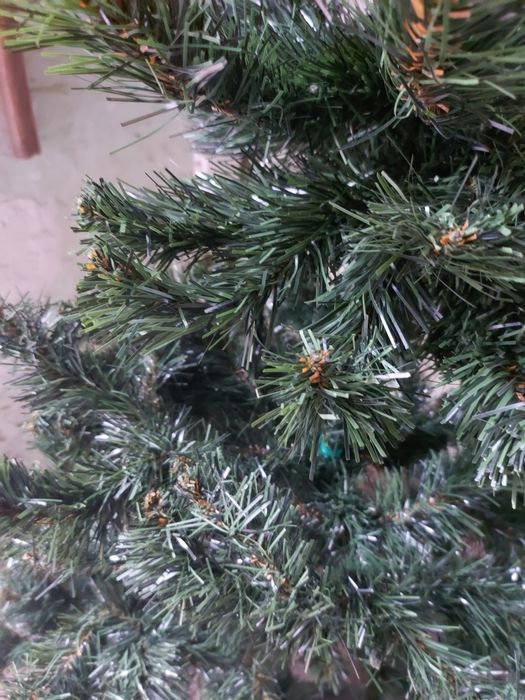 Choinka sztuczna 180