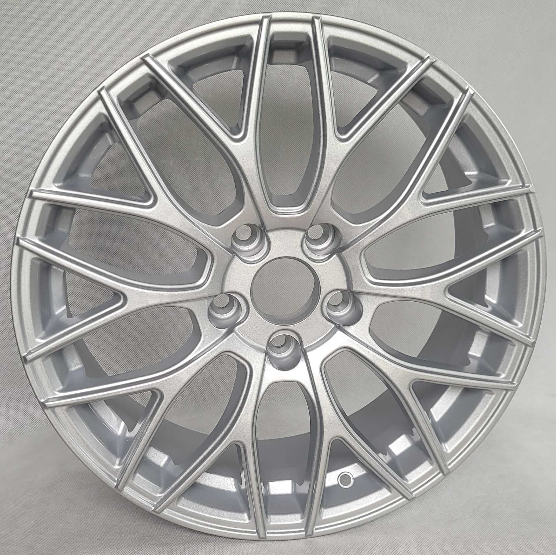 Felgi 17 Captur 2 Toyota C-HR 2 CHR 2 Corolla Cross 12 Duster 3 ASX 2