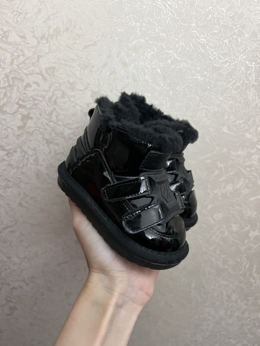 Взуття зимове дитяче