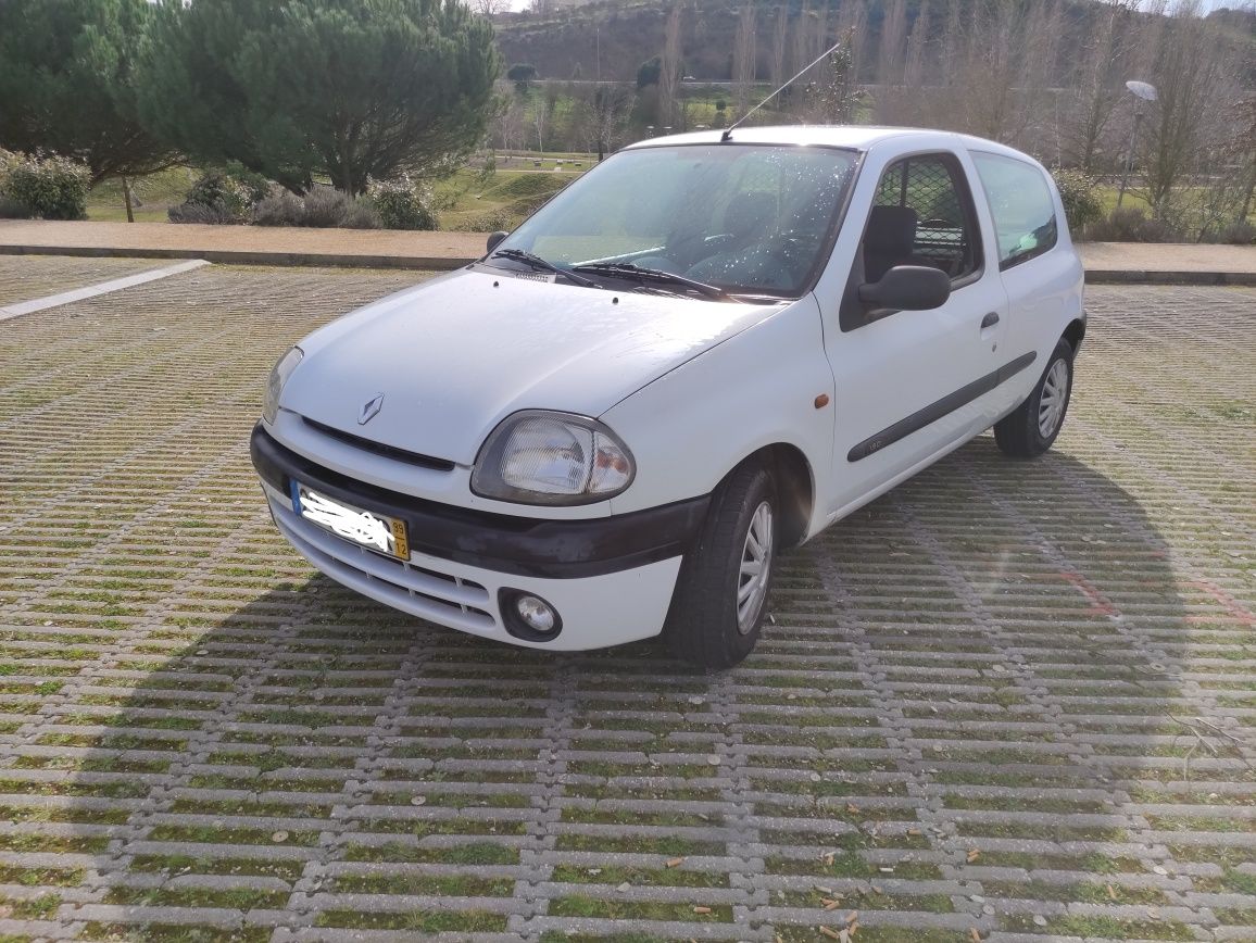 Renault Clio 1.9d