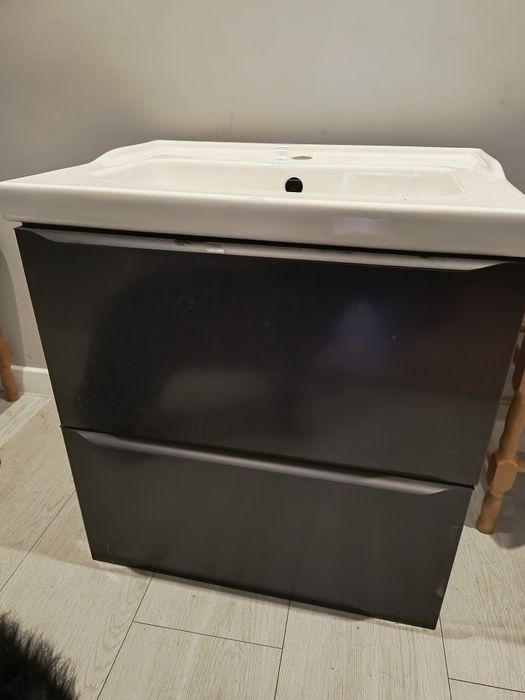 Szafka pod umywalkę i umywalka