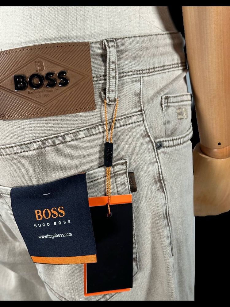 Чоловічі джинси boss