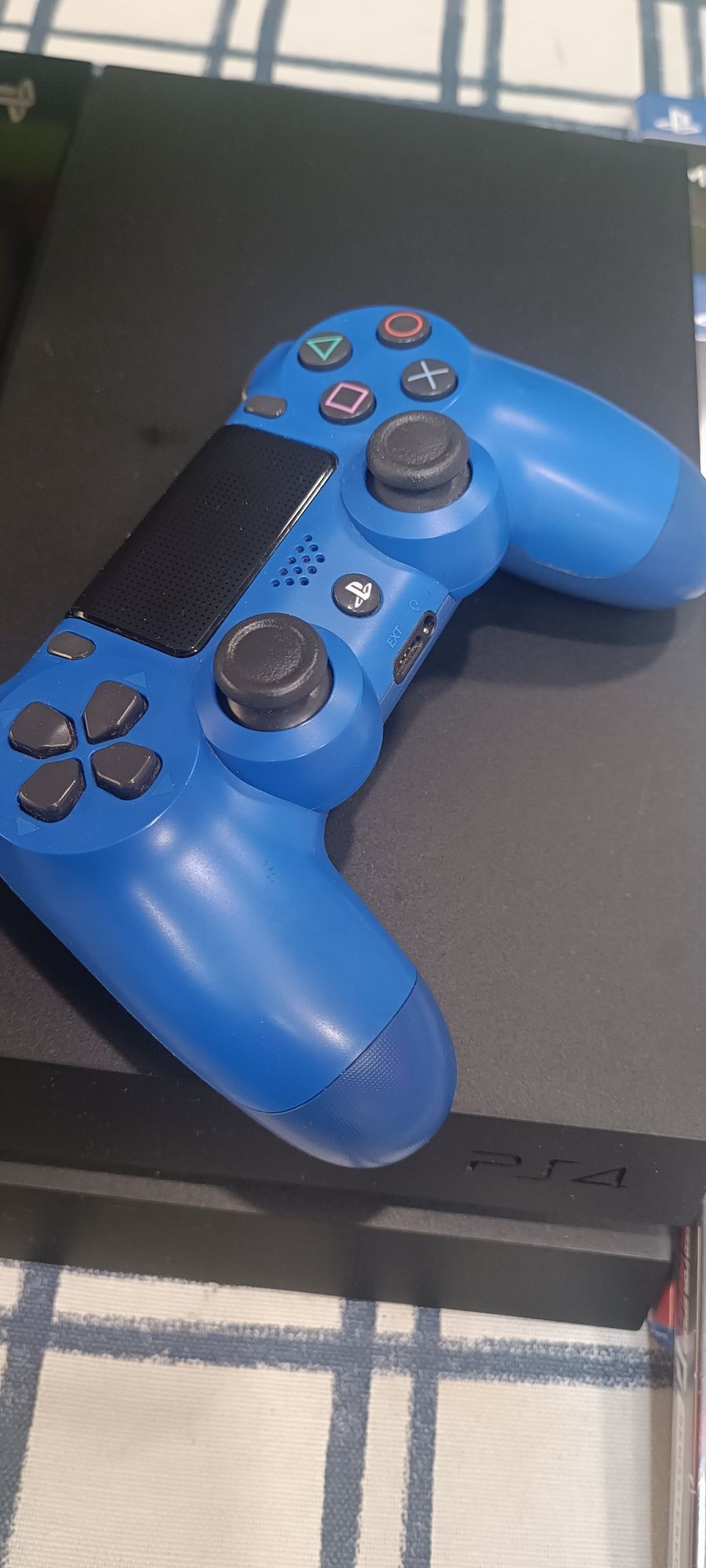 PlayStation 4 512Gb