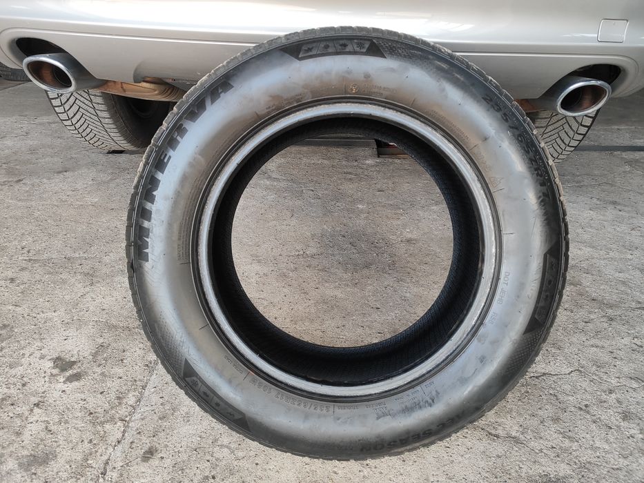 Minerva Master 235/65 R17 M+S  20r 5mm
