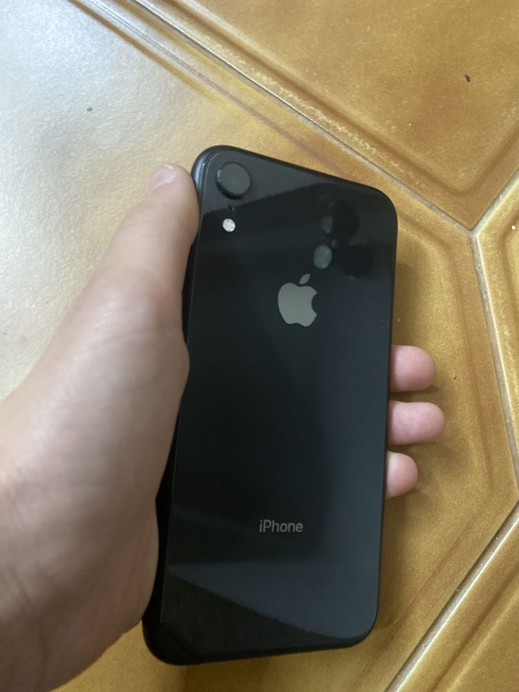 Iphone XR 64 gb. Dark