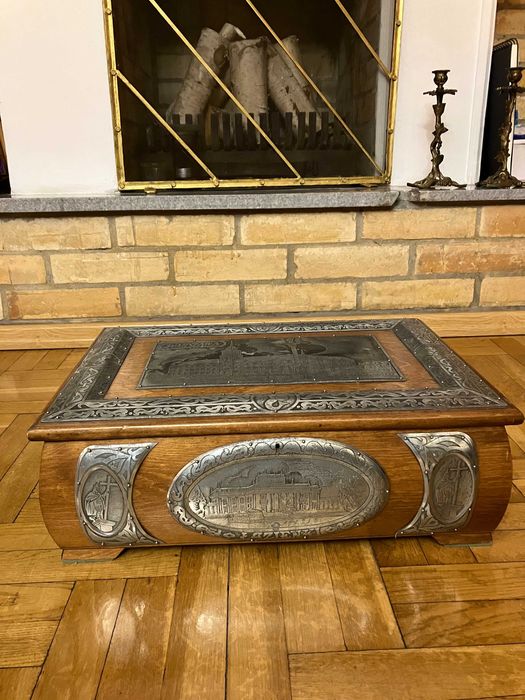 Szkatuła warszawska. Unikatowa.