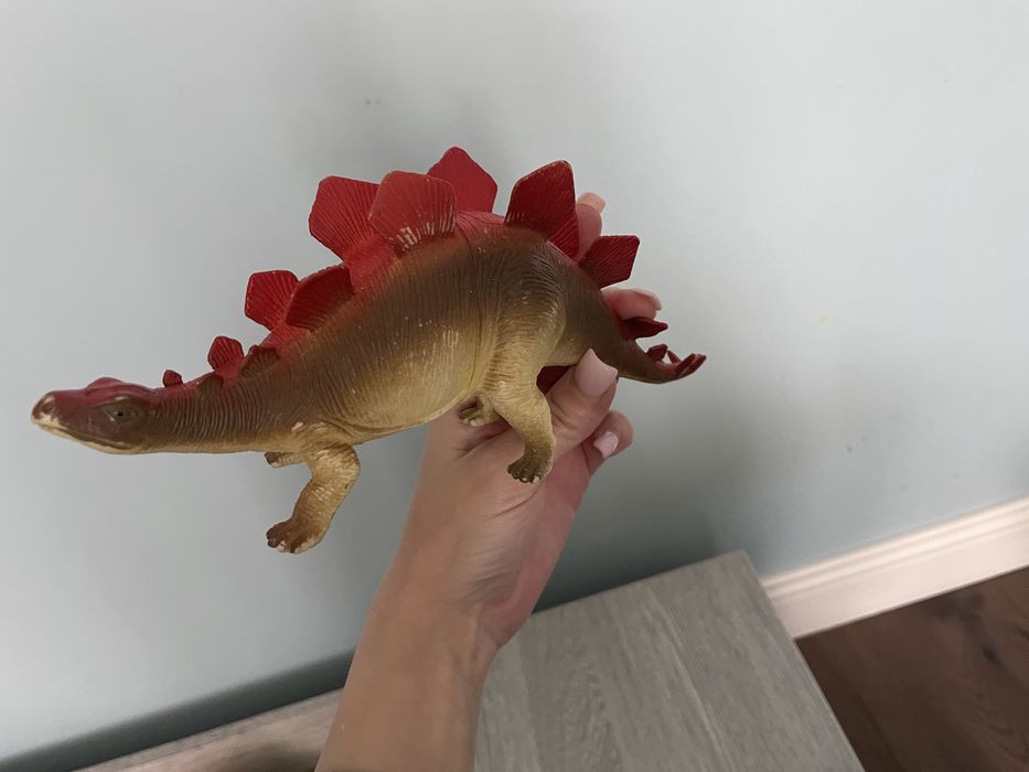 Динозавр дитячий