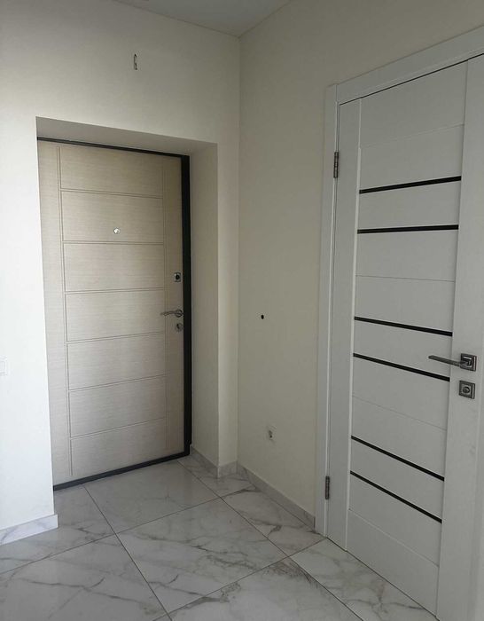 1к Н/Б 40 кв.м. Ремонт, Виставка