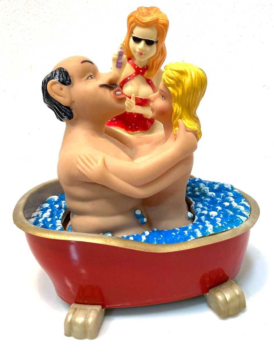 Figuras burlescas anos 60 em borracha