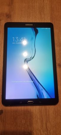 Tablet Samsung Galaxy Tab E / T560 / Czarny