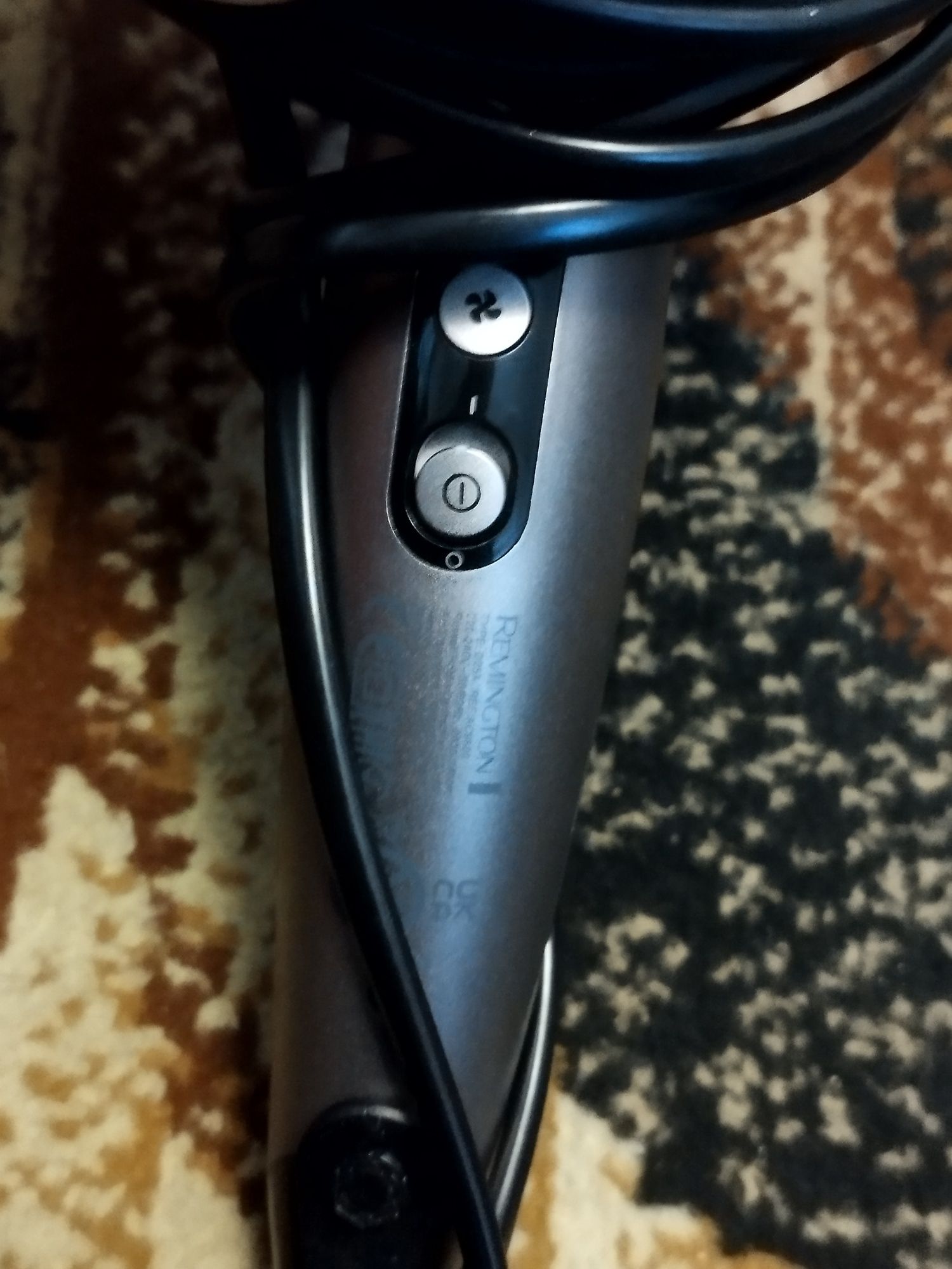Suszarka Remington uszkodzona