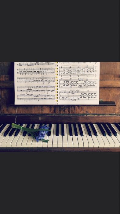 Уроки гри на фортепіано, piano lessons