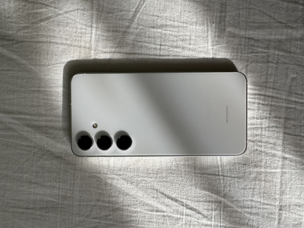 Sumsung galaxy s24