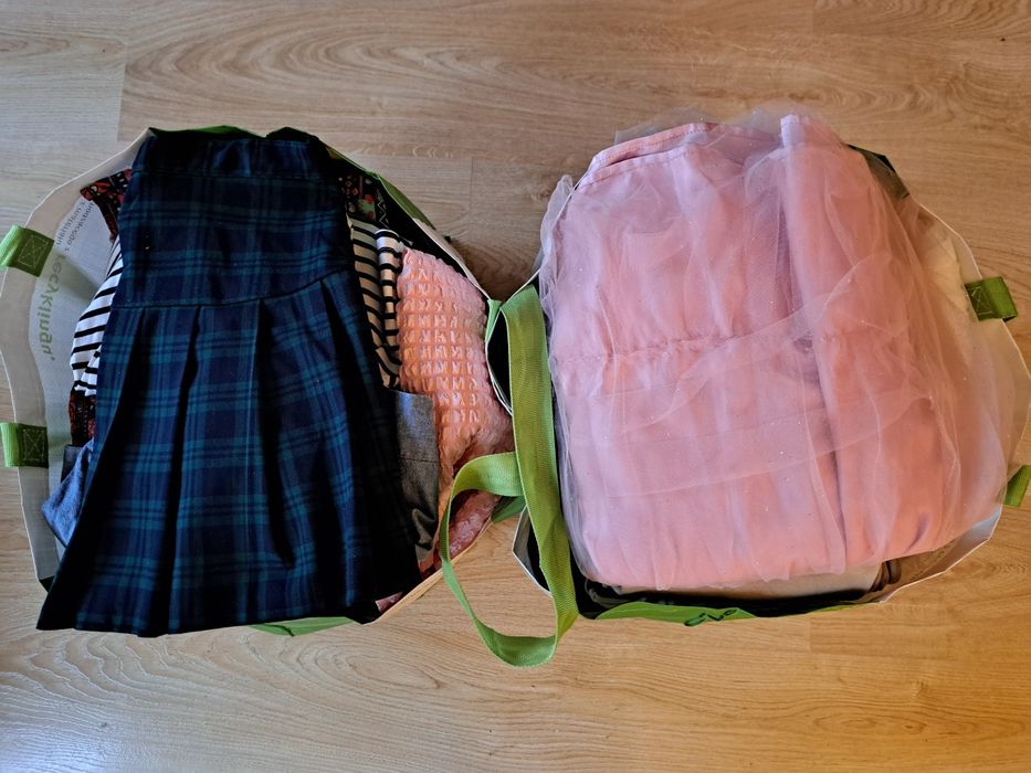 Mega okazja! Mega paka dla dziewczynki (134-140)