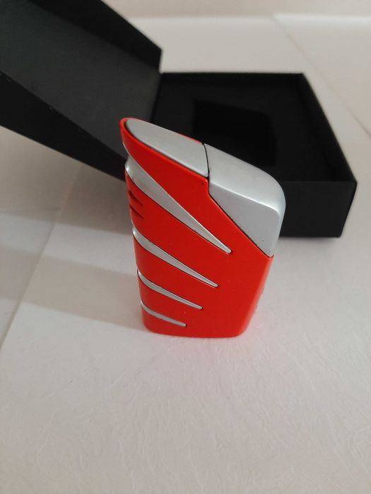 Zapalniczka Marlboro seria Ferrari F1