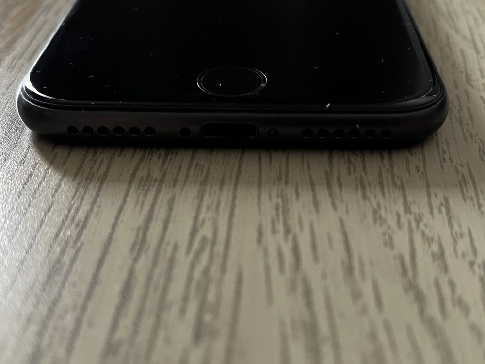 iPhone 8 space gray