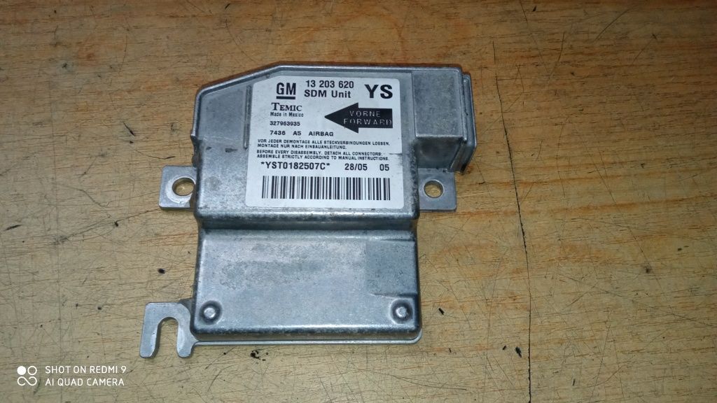 Opel Meriva A sensor airbag poduszek 13.203.620 YS