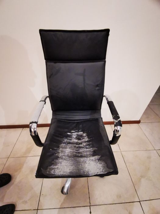 Cadeira funcional toda em Inox