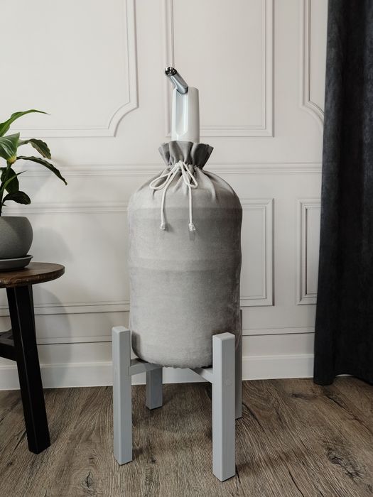 Подставка под бутыль 19л из натурального дерева