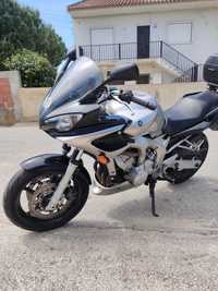 YAMAHA FAZER 600  IMPECÁVEL