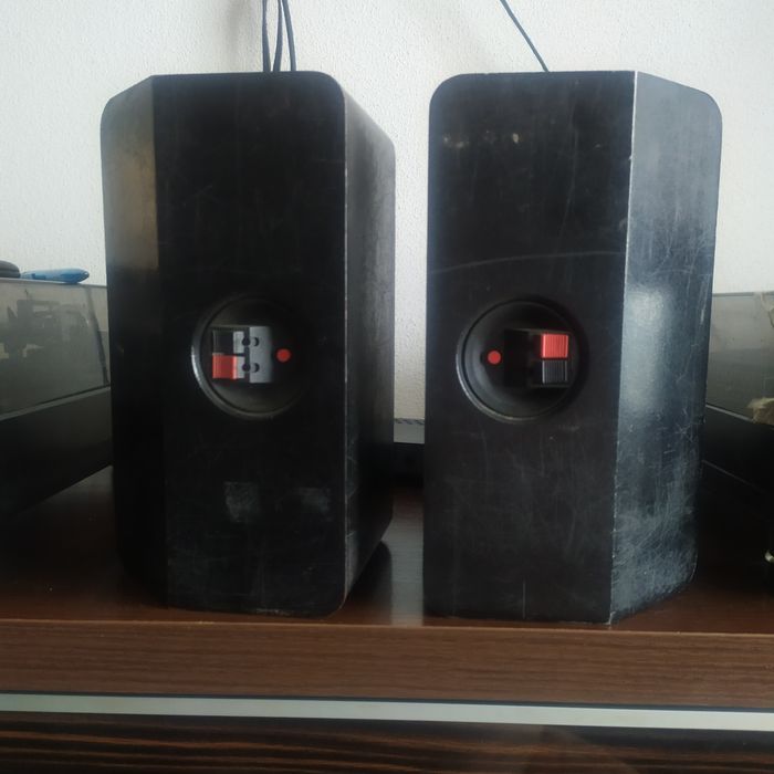 Koluny głośnikowe Tonsil head w metalowej  obudowie
